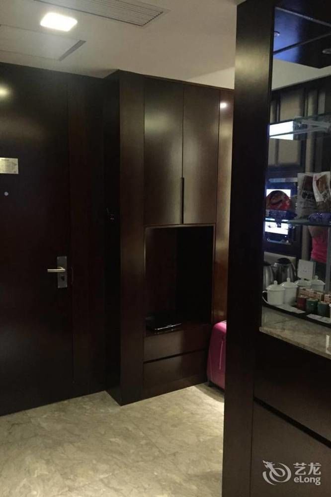 ג'וחאי Fortune Century Hotel מראה חיצוני תמונה