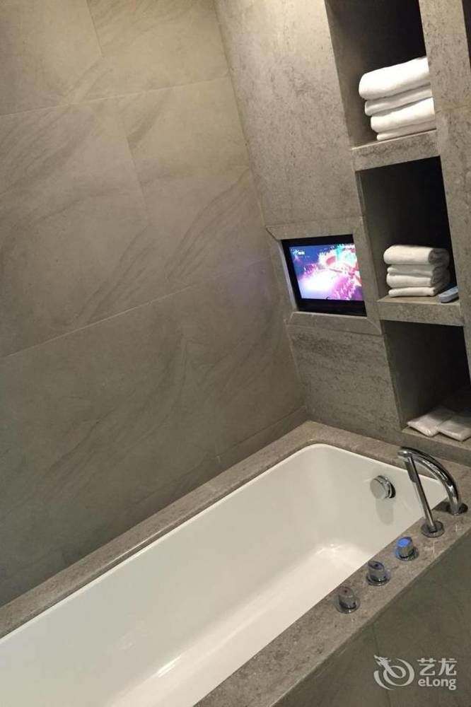 ג'וחאי Fortune Century Hotel מראה חיצוני תמונה