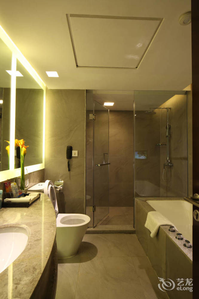 ג'וחאי Fortune Century Hotel מראה חיצוני תמונה